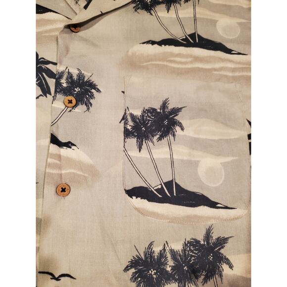 Cherokee Waikiki Wear Button Up Shirt Sz‎ L Short Sleeve Hawaiian Palm Trees - Picture 4 of 4
